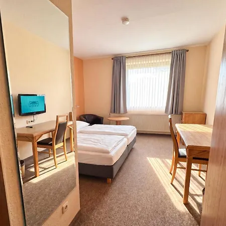Lejlighedshotel Hamburg Rosengarten (Lower-Saxony)